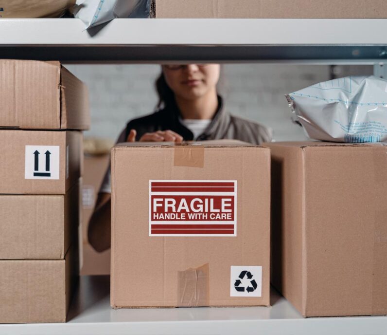 Tenemos especial cuidado con las cajas Tenemos especial cuidado con las cajas